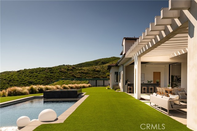 Detail Gallery Image 4 of 73 For 2681 Country Ridge Rd, Calabasas,  CA 91302 - 7 Beds | 9 Baths