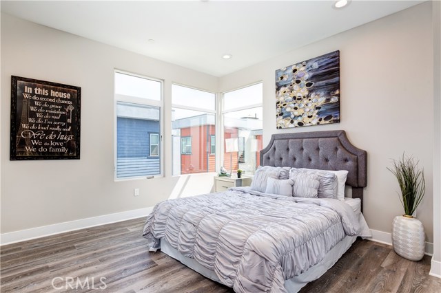 Detail Gallery Image 22 of 38 For 2068 Maple Ave #C,  Costa Mesa,  CA 92627 - 2 Beds | 2/1 Baths