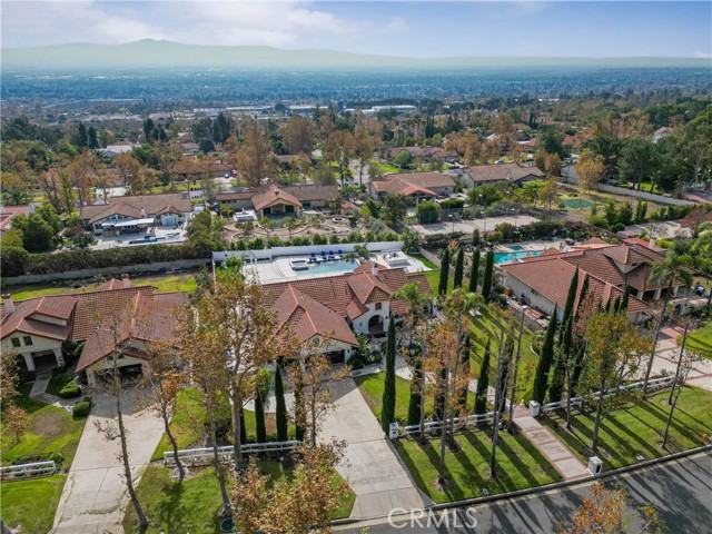 Detail Gallery Image 5 of 67 For 10859 Wilderness Dr, Rancho Cucamonga,  CA 91737 - 5 Beds | 5 Baths