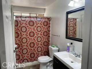 Detail Gallery Image 8 of 13 For 40214 174th St, Palmdale,  CA 93591 - 2 Beds | 1 Baths