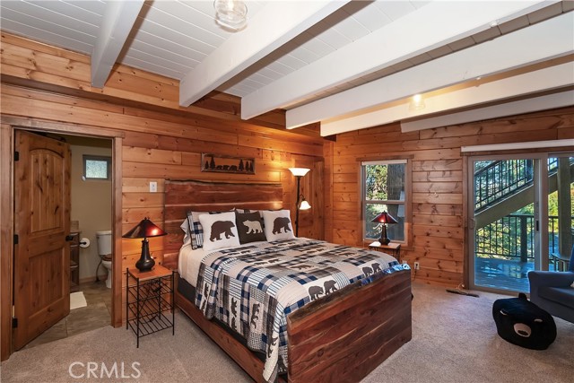 26621 Thunderbird Drive, Lake Arrowhead CA: https://media.crmls.org/medias/ea02f4d3-c346-41e2-9fd1-b417da2975f3.jpg