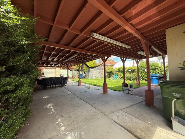 Detail Gallery Image 37 of 41 For 3115 W 60th St, Los Angeles,  CA 90043 - 2 Beds | 1/1 Baths