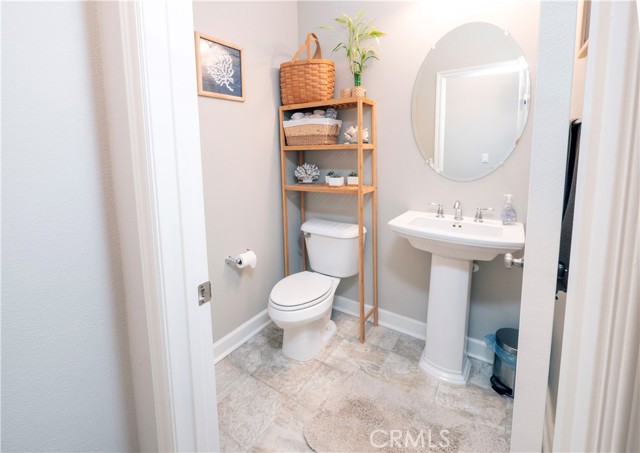 Detail Gallery Image 9 of 52 For 29545 Acadia Ct, Menifee,  CA 92585 - 5 Beds | 3/1 Baths