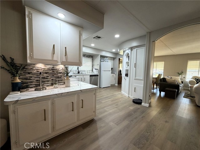 Detail Gallery Image 11 of 36 For 26082 Seaforthia Palm, Homeland,  CA 92548 - 2 Beds | 2 Baths