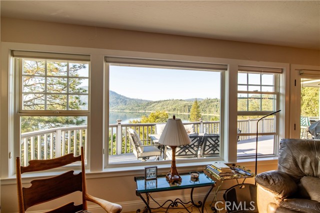 Detail Gallery Image 17 of 75 For 53455 Road 432, Bass Lake,  CA 93604 - 3 Beds | 4 Baths