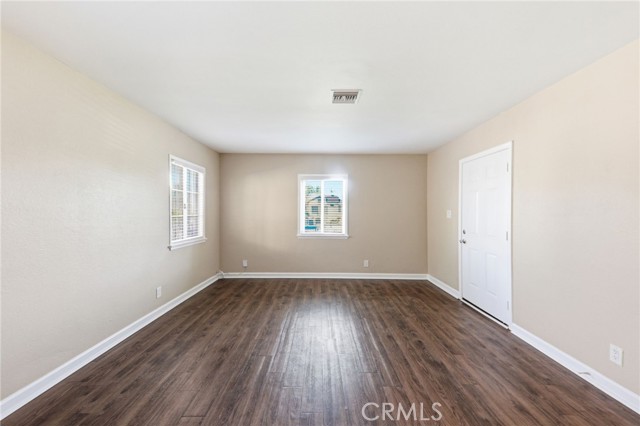 Detail Gallery Image 11 of 29 For 8113 Noble, Panorama City,  CA 91402 - 2 Beds | 1 Baths