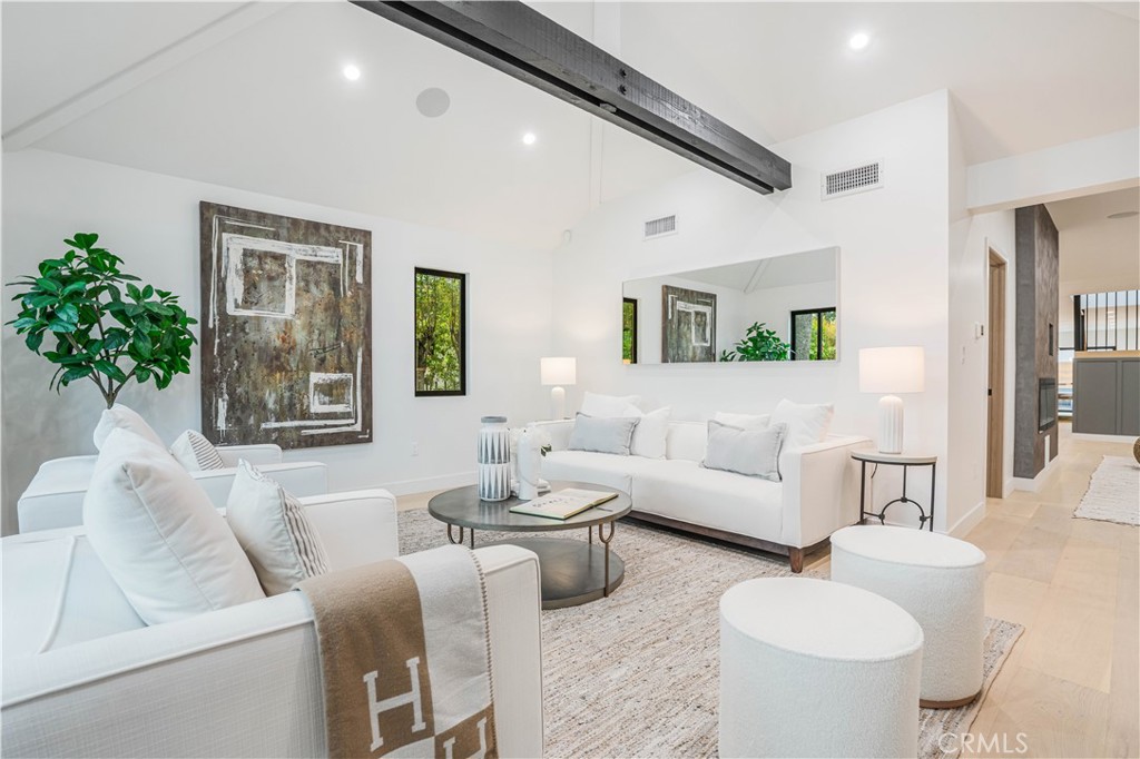 13541 Chandler BoulevardSherman Oaks img 34