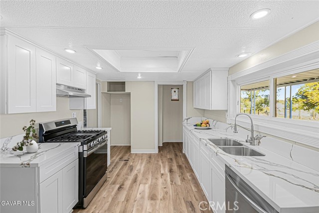 Detail Gallery Image 7 of 30 For 5081 62nd St, Rosamond,  CA 93560 - 3 Beds | 2 Baths