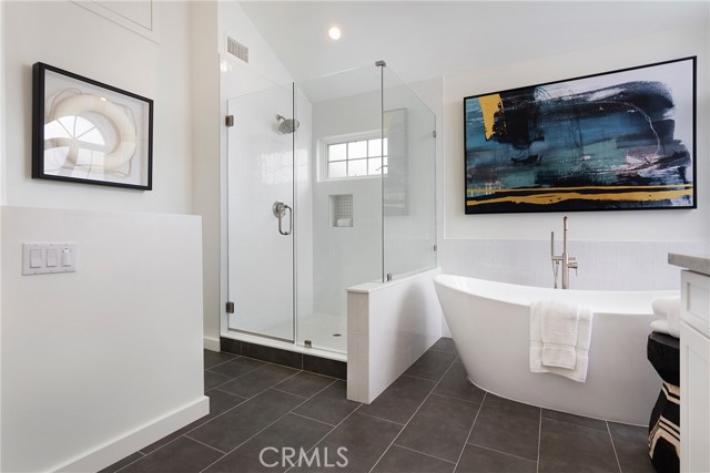 Detail Gallery Image 29 of 57 For 608 & 608 .5 Acacia Ave, Corona Del Mar,  CA 92625 - 5 Beds | 4 Baths