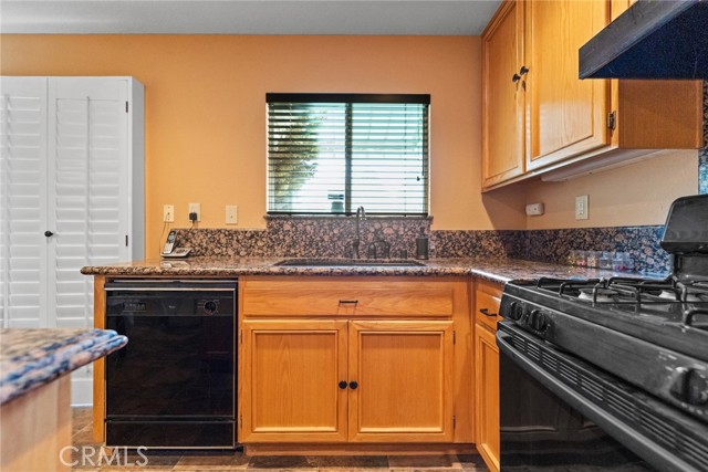 Detail Gallery Image 29 of 48 For 15655 Prestancia Ct, Moreno Valley,  CA 92555 - 3 Beds | 2/1 Baths