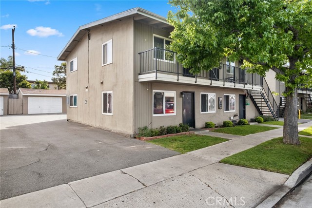 Detail Gallery Image 10 of 10 For 121 E Bay #D,  Costa Mesa,  CA 92627 - 2 Beds | 1 Baths