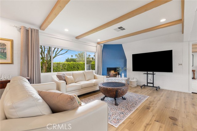 Detail Gallery Image 15 of 72 For 73955 Catalina Way, Palm Desert,  CA 92260 - 4 Beds | 3 Baths