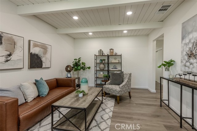 Detail Gallery Image 13 of 38 For 2036 La Jolla, Stockton,  CA 95204 - 4 Beds | 2 Baths