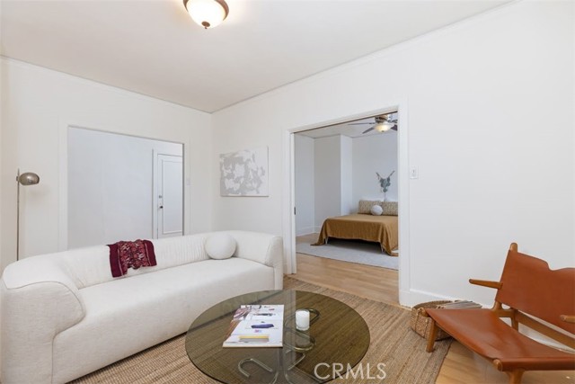 Detail Gallery Image 3 of 24 For 315 W 3rd St #201,  Long Beach,  CA 90802 - 2 Beds | 2 Baths