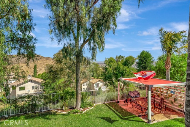 20009 Tanager Court, Canyon Country CA: https://media.crmls.org/medias/ea086e8c-d994-46ea-9cc5-8c3b258a63b6.jpg