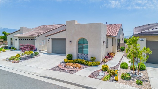 1521 Summerfield Way, Beaumont CA: https://media.crmls.org/medias/ea08cef1-9eb8-4ed0-be3f-d7440f04e6fe.jpg