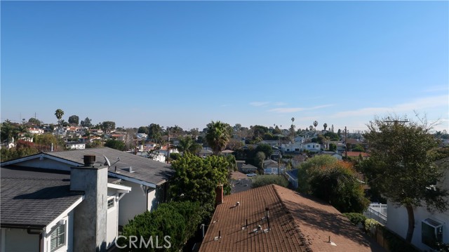 769 29th Street, Manhattan Beach, California 90266, 5 Bedrooms Bedrooms, ,3 BathroomsBathrooms,Residential,Sold,29th,SB23012693