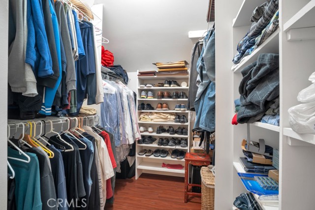 5644 Etiwanda Avenue, Tarzana CA: https://media.crmls.org/medias/ea0b0e3e-c01f-4238-b809-4f7eba047132.jpg