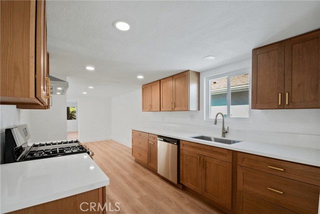 Front Image Thumbnail for CROC26046269