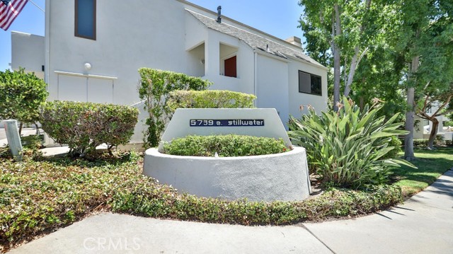 5739 E Stillwater Avenue, Orange CA: https://media.crmls.org/medias/ea0ce4ec-52d1-4f5a-8e86-3fec9149e0a2.jpg
