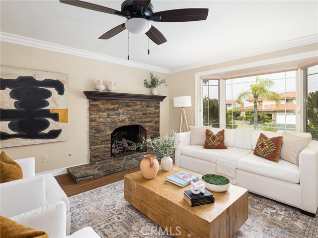 Detail Gallery Image 11 of 61 For 28422 Seamount Dr, Rancho Palos Verdes,  CA 90275 - 5 Beds | 3 Baths