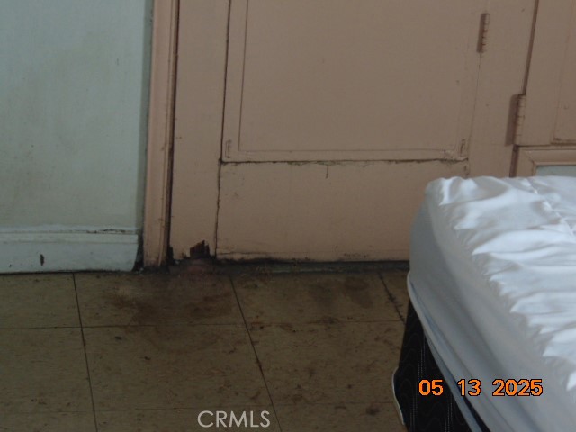 https://media.crmls.org/medias/ea0dea76-6ddb-46f5-b933-65d122b07924.jpg?preset=X-Large