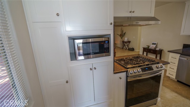 New Shaker Cabinetry throughout kitchen