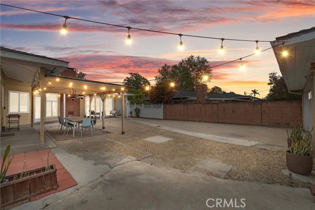 Detail Gallery Image 33 of 46 For 2528 French St, Santa Ana,  CA 92706 - 3 Beds | 3 Baths