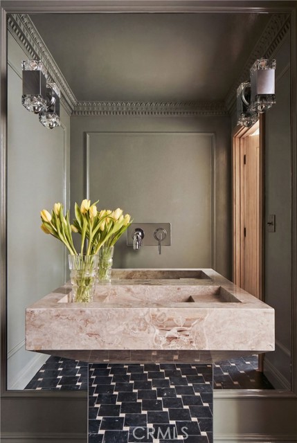 Detail Gallery Image 11 of 30 For 3761 Glenalbyn, Los Angeles,  CA 90065 - 3 Beds | 3 Baths