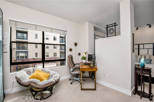 Detail Gallery Image 28 of 41 For 395 E 4th St #3,  Long Beach,  CA 90802 - 2 Beds | 2 Baths