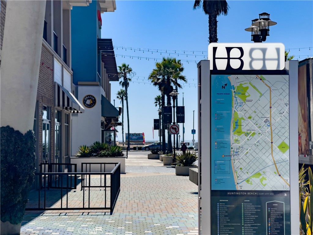 https://media.crmls.org/medias/ea12af4f-5808-4aee-b20e-c6555acc24f4.jpg?preset=X-Large