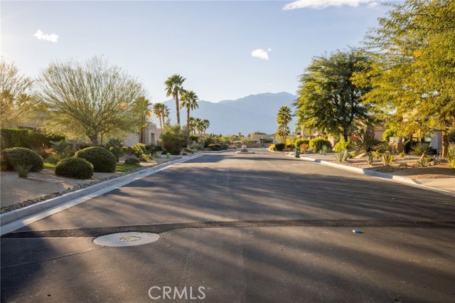15 Via Montagna, Rancho Mirage, CA 92270