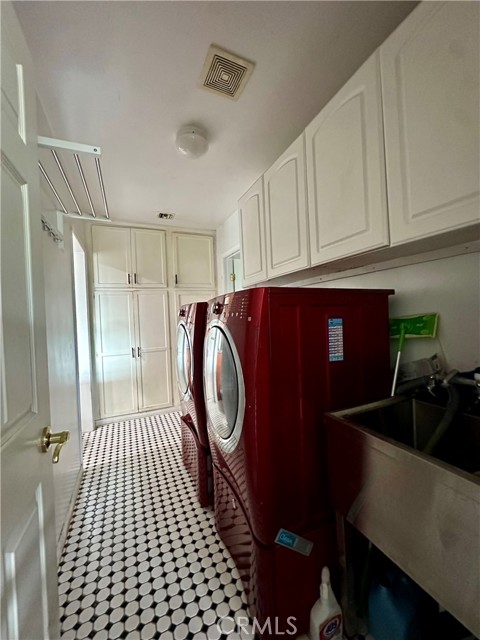 Detail Gallery Image 13 of 16 For 9002 Amsdell Ave, Whittier,  CA 90605 - 2 Beds | 2 Baths