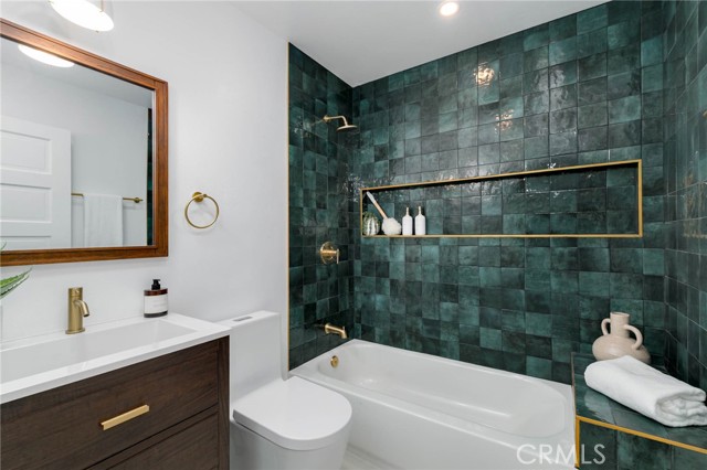 4 Bed Home for Sale in Los Angeles, California