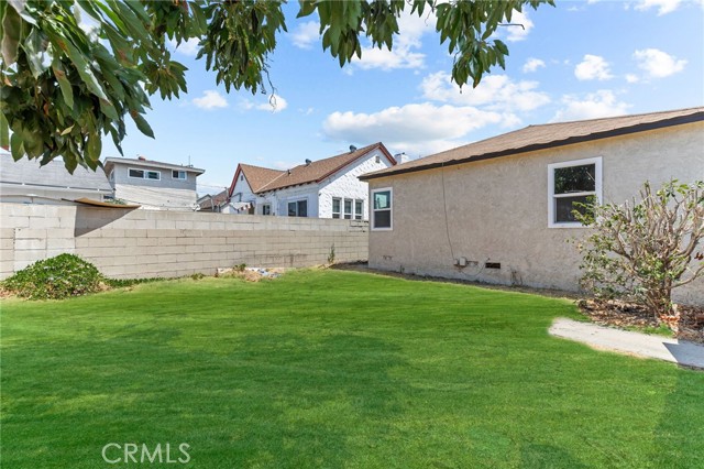 1357 Amalia Avenue, Los Angeles CA: https://media.crmls.org/medias/ea156824-8b55-47de-853c-72df8c4f6c2e.jpg