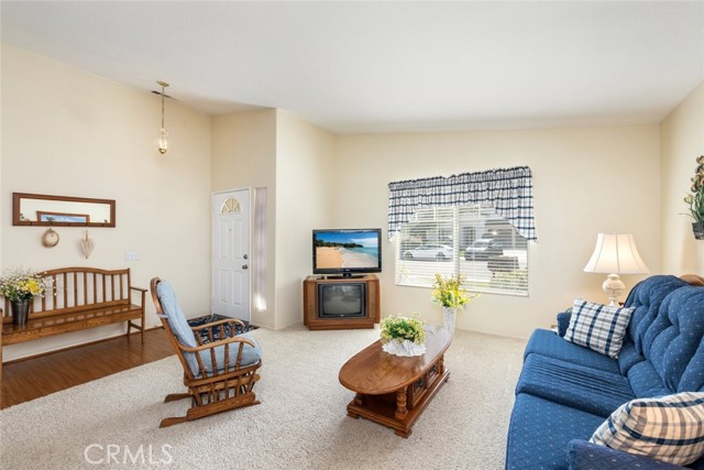 Detail Gallery Image 6 of 26 For 23308 Spring Meadow Dr, Murrieta,  CA 92562 - 3 Beds | 2 Baths