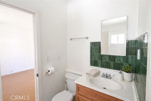 Detail Gallery Image 12 of 14 For 1238 Gardner St, West Hollywood,  CA 90046 - 2 Beds | 1 Baths