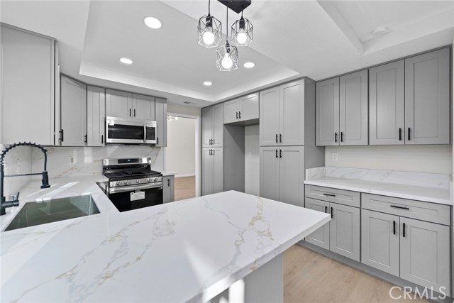 Detail Gallery Image 8 of 29 For 6237 Birdie, La Verne,  CA 91750 - 3 Beds | 2/1 Baths