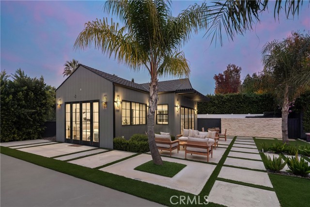 Detail Gallery Image 46 of 56 For 20511 Wells Dr, Woodland Hills,  CA 91364 - 6 Beds | 6/1 Baths