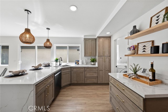 41442 Avenida De La Reina, Temecula CA: https://media.crmls.org/medias/ea16d6a5-ce82-41a0-885a-7dbb841d18f0.jpg