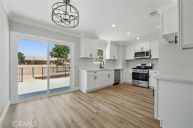1717 Norval Street, Pomona CA: https://media.crmls.org/medias/ea170e06-3e79-4055-af42-afc9829f6528.jpg