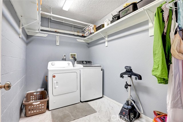 533 Walnut Avenue, Long Beach CA: https://media.crmls.org/medias/ea17abbe-9011-4bcc-ae4d-3c115d04ba1b.jpg