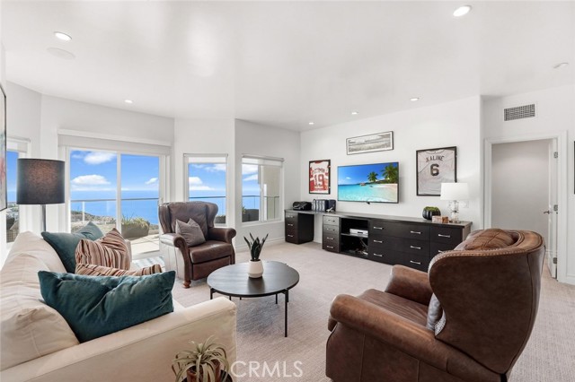 Detail Gallery Image 35 of 60 For 28 Saint Tropez, Laguna Niguel,  CA 92677 - 3 Beds | 3/1 Baths