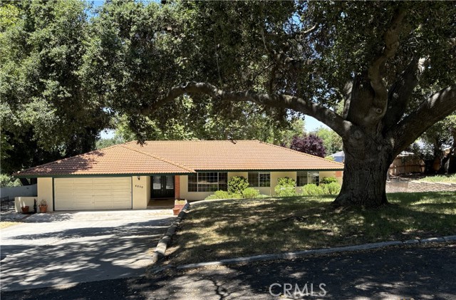 Detail Gallery Image 1 of 1 For 4050 Del Rio Rd, Atascadero,  CA 93422 - 3 Beds | 2 Baths