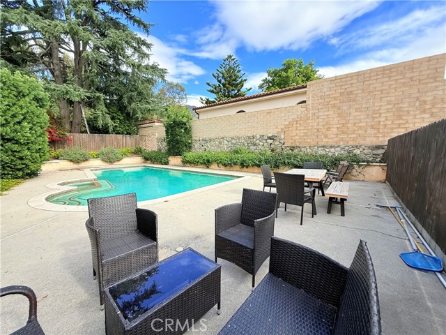 Detail Gallery Image 22 of 30 For 4916 Briggs, La Crescenta,  CA 91214 - 3 Beds | 2 Baths