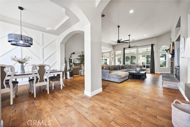 Detail Gallery Image 15 of 55 For 11605 Yarborough, Bakersfield,  CA 93312 - 5 Beds | 2/1 Baths