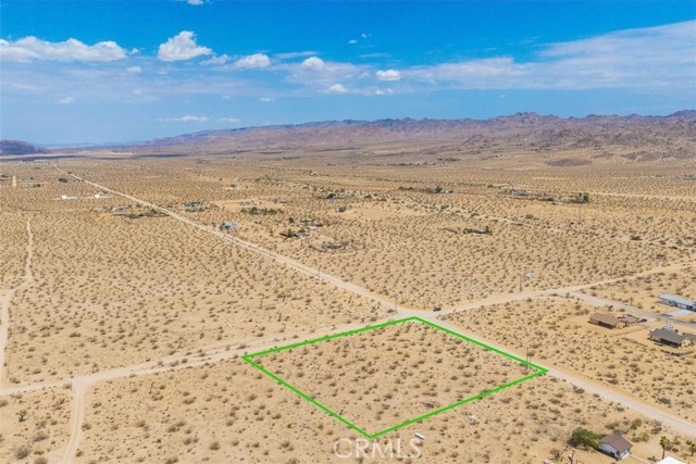 Detail Gallery Image 8 of 19 For 6127 Two Mile Rd, Joshua Tree,  CA 92252 - – Beds | – Baths