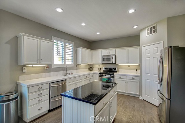 Detail Gallery Image 17 of 52 For 6713 Leanne, Corona,  CA 91752 - 4 Beds | 2/1 Baths