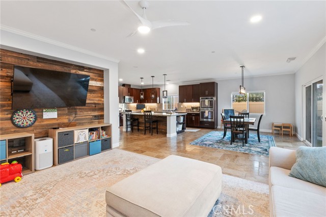 Detail Gallery Image 28 of 75 For 30409 Gulf Stream, Canyon Lake,  CA 92587 - 4 Beds | 3 Baths