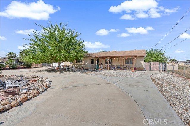 Detail Gallery Image 4 of 31 For 11870 9th, Hesperia,  CA 92345 - 3 Beds | 2 Baths